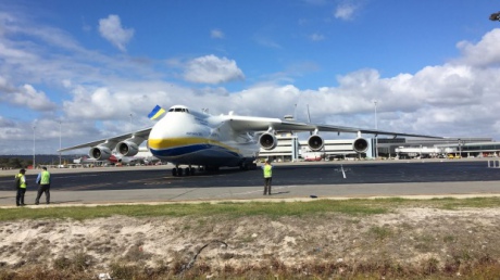 Український Ан-225 "Мрія" прилетів до Австралії - фото 2