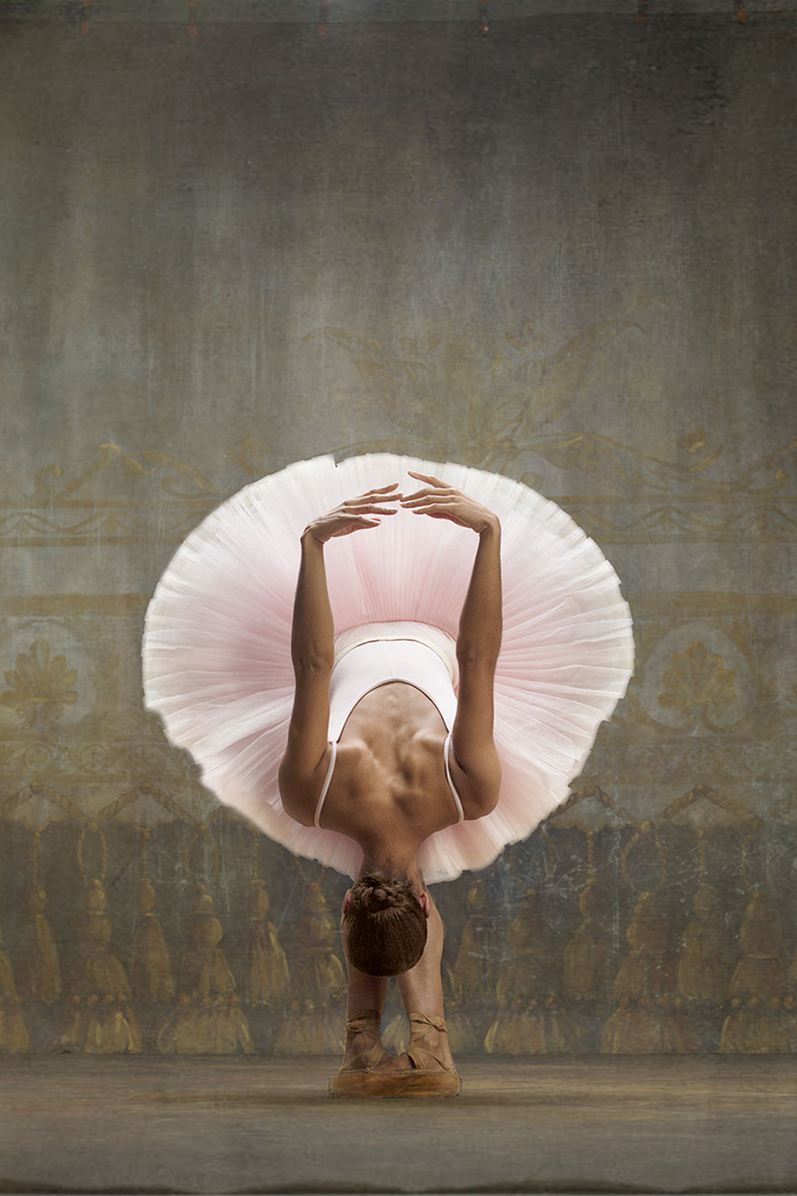Як неймовірно гарна балерина "оживила" картини відомого імпресіоніста  - фото 6