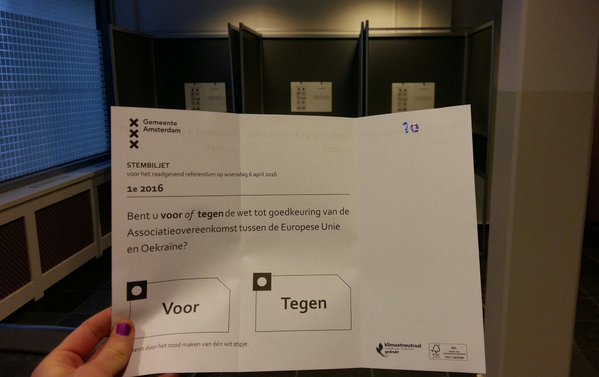 У мережі з'явилося фото бюлетеню по якому голосують голландці - фото 1