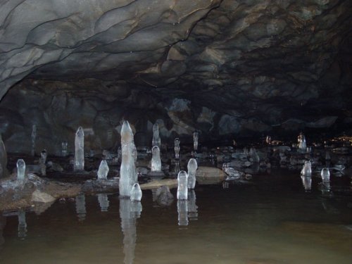  Печера Романія або Дружба