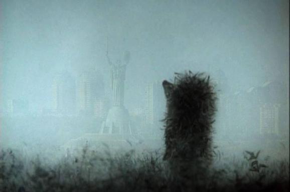 Їжачок в тумані і гламурний протигаз: ТОП-13 приколів про смог у Києві - фото 8