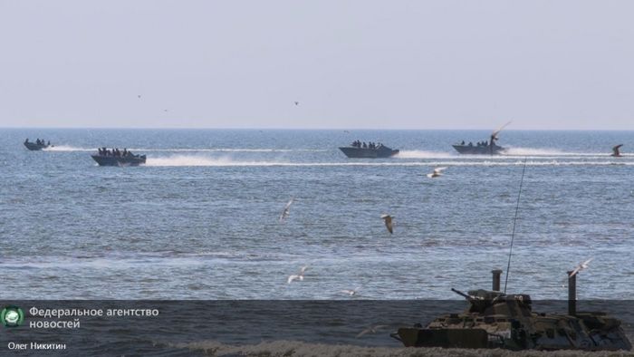 Терористи "ДНР" показали всю силу та могутність свого морського десанту (ФОТО) - фото 1