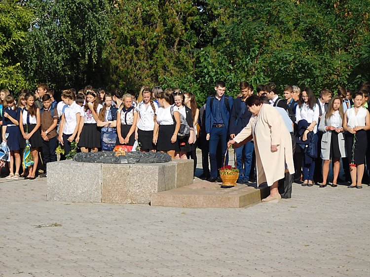 На Миколаївщині з'явився ще один  пам’ятний знак Героям Небесної Сотні - фото 1