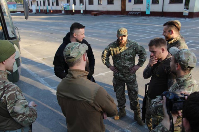 В Одесі підрахували, скількіки бійців "Азову" прибуло до міста - фото 5