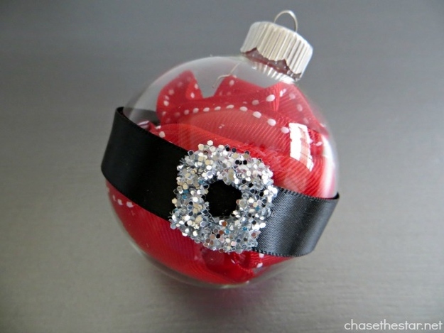 ТОП-10 найяскравіших способів прикрасити кульки для новорічної ялинки  - фото 10