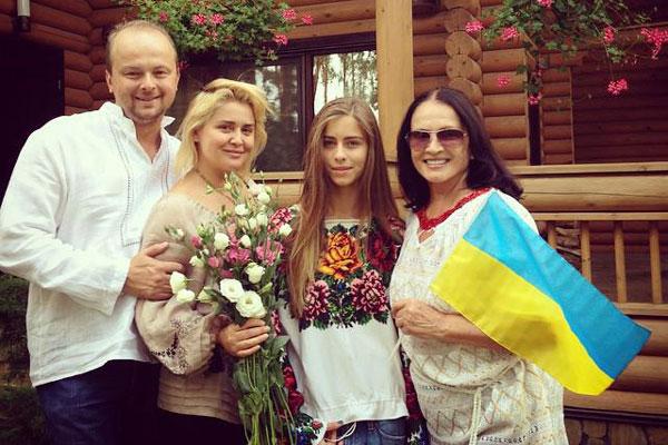 Герої та "герої": Чи потрібне генералу Кульчицькому звання Героя України як Софії Ротару - фото 2