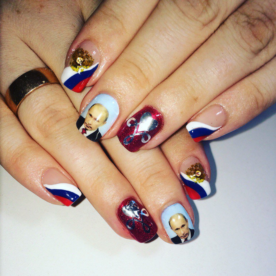 Новий раша-тренд: Путіна вже малюють на нігтях - фото 1