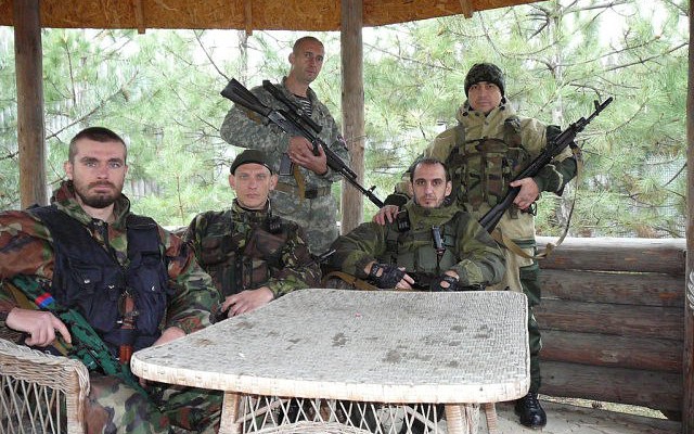 Білоруські журналісти дізнались, як їхні співвітчизники воюють на Донбасі (ФОТО) - фото 2