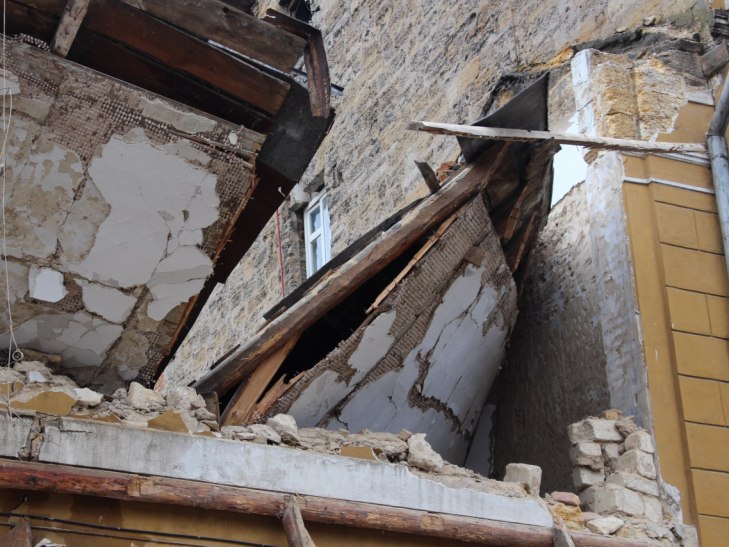 У Миколаєві завалилась будівля біля школи фехтування, де навчалась Харлан - фото 2