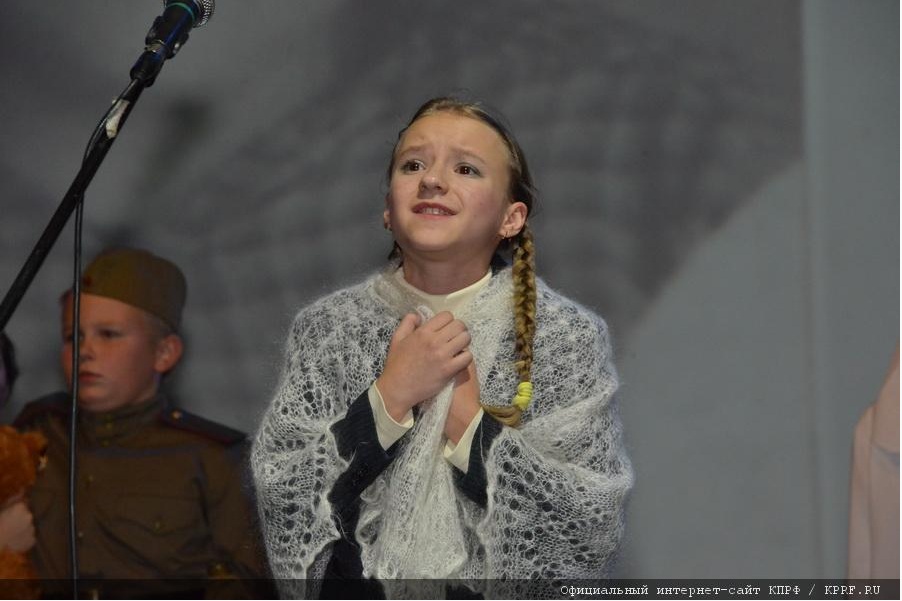 Комуністичний Хелоуін: як російські діти святкували річницю створення комсомолу  - фото 4