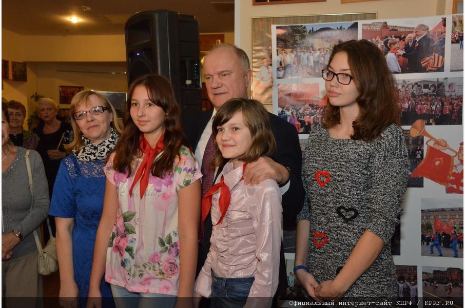 Комуністичний Хелоуін: як російські діти святкували річницю створення комсомолу  - фото 5