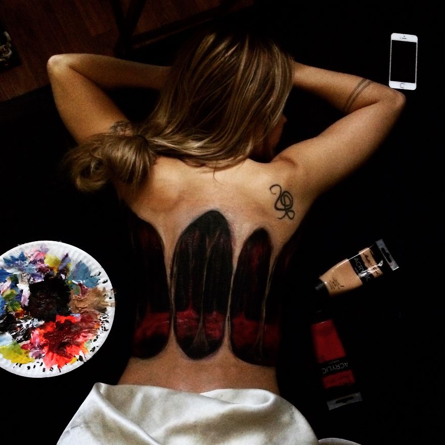 Як художниця малює вражаючі 3D-картини на спині своєї дівчини - фото 1