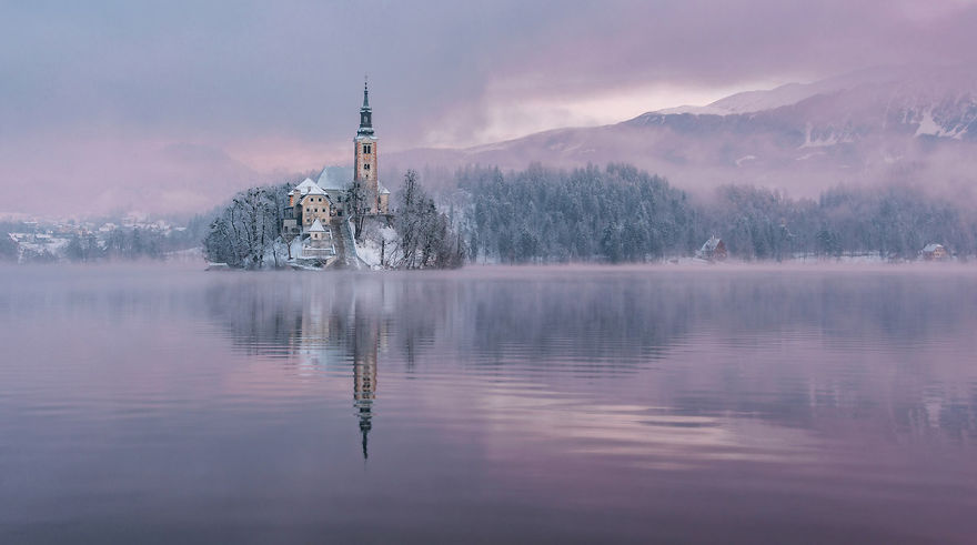 Фотограф подарував світу зимову казку зі Словенії - фото 5