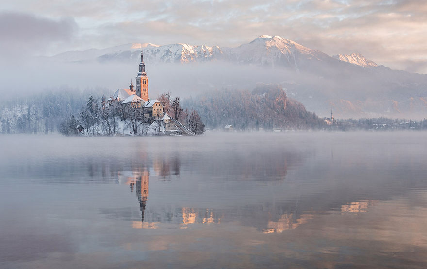 Фотограф подарував світу зимову казку зі Словенії - фото 4