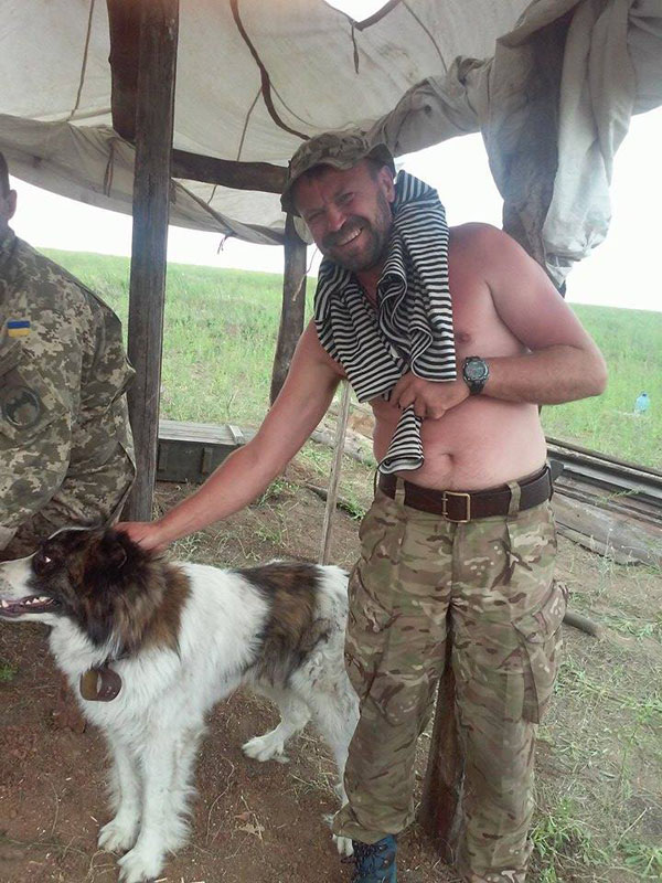 Чим займаються на Донбасі найкращі друзі бійців АТО-4 - фото 8