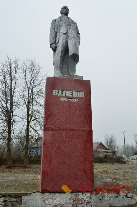 Як два Леніна заховались від декомунізації в селах на Вінниччині - фото 1