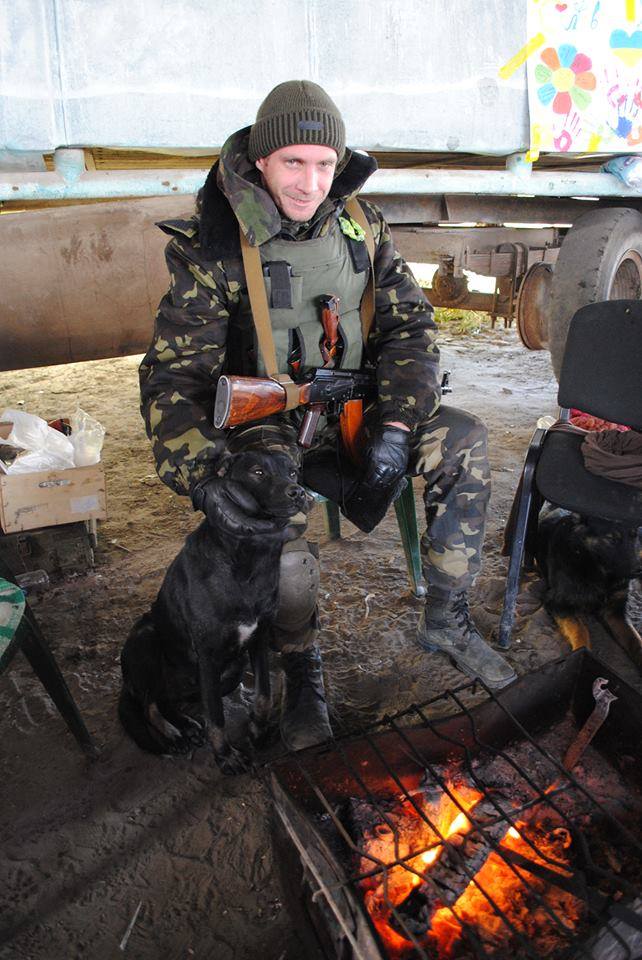 Чим займаються на Донбасі найкращі друзі бійців АТО - фото 5
