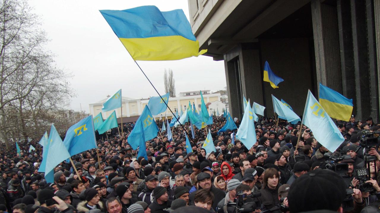 Хроніки окупації Криму: мітинг 26 лютого - фото 2