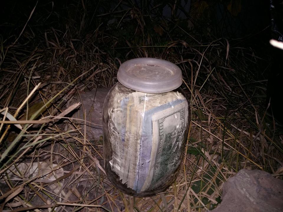 Де ховали гроші українські і світові чиновники - фото 1