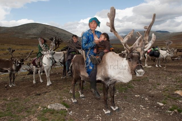 Як неймовірно виглядає життя монгольського загубленого племені  - фото 5