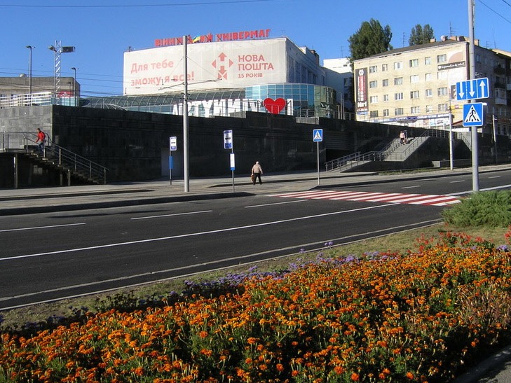 Реконструкцію площі Гагаріна у Вінниці завершено - фото 3