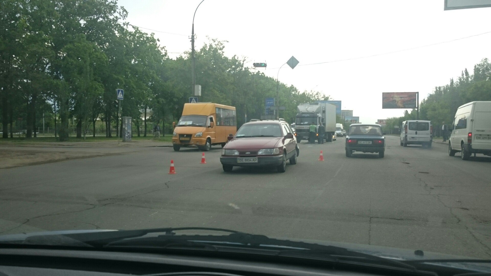 У Миколаєві в районі Широкобальського мосту сталися одразу дві ДТП