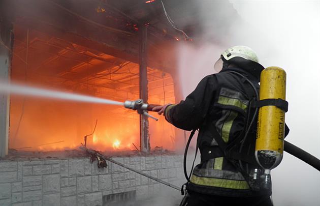 "Україна" у вогні: чому згорів один із найбільший торгових центрів Ужгорода - фото 5