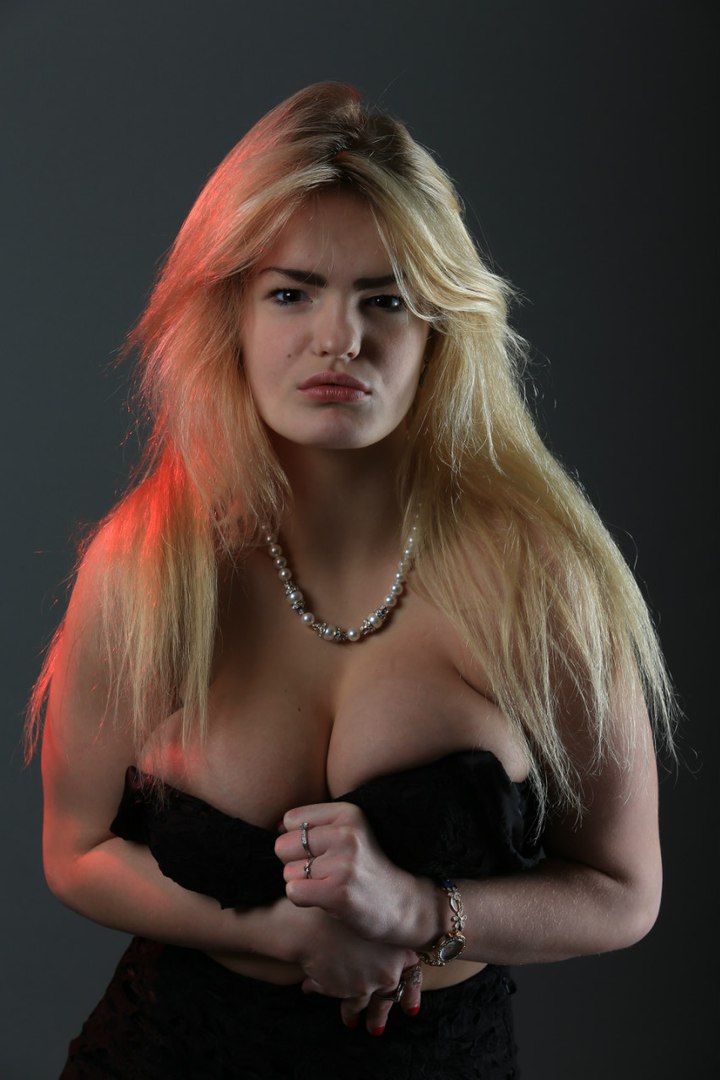 Вбита сестрою російська модель мріяла про кар'єру у порно (ФОТО 18+) - фото 5