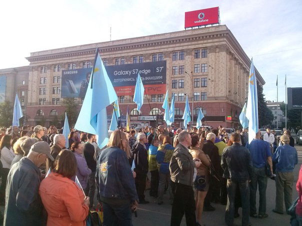 Харків’яни вшановують пам'ять депортованих Сталіним кримських татар  - фото 1