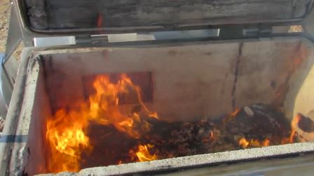 У Криму окупанти спалили майже 250 кг української ковбаси - фото 1