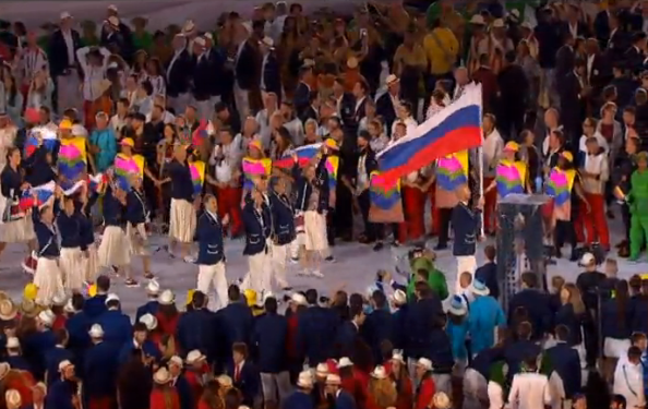Як принижена допінгом Росія вийшла на церемонії Олімпіади-2016 - фото 1