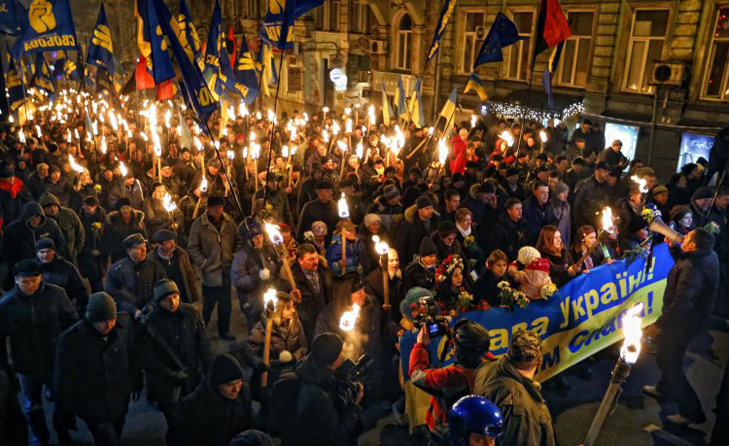 Хроніка Революції Гідності: Новий рік на Майдані і день народження Степана Бандери - фото 9