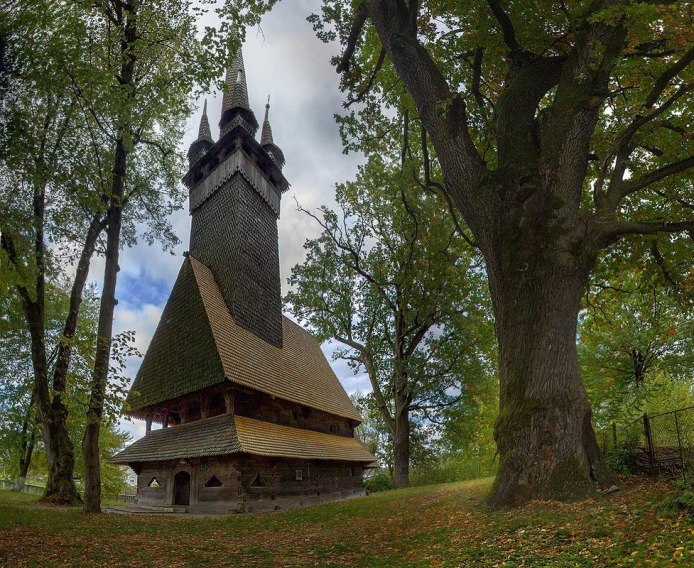 Унікальні пам’ятки: дерев’яні церкви Закарпаття охороняє весь світ - фото 12