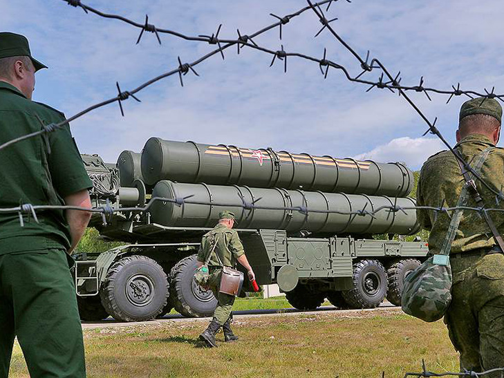 До окупованого Криму переведені найновіші зенітні ракети, які має РФ - фото 1