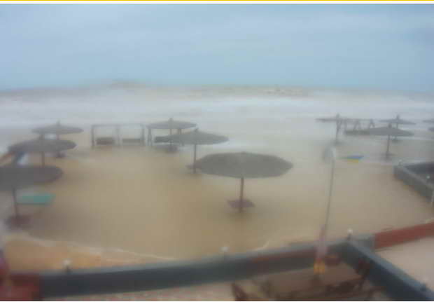На запорізький курорт обрушився шторм – затоплені пляжі і бази відпочинку - фото 2