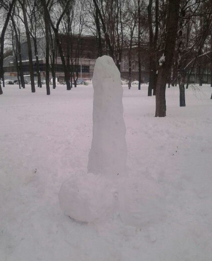 Як полтавці прикрасили місто сніговими скульптурами - фото 9