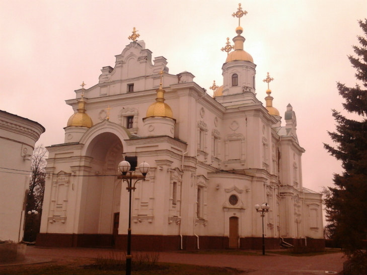 П'ятірка найдревніших храмів Полтави - фото 1