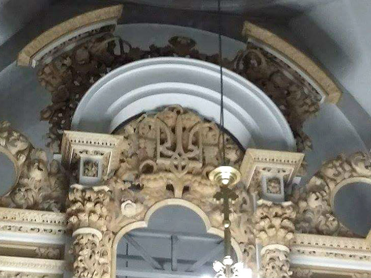 У Полтаві увінчали тризубом новий іконостас Свято-Успенського Собору - фото 2