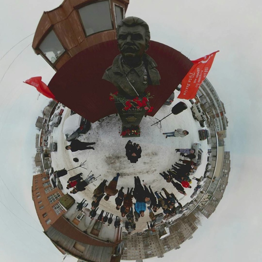 Як на російській паркові відкривали пам'ятник Сталіну (ФОТО, ВІДЕО) - фото 1