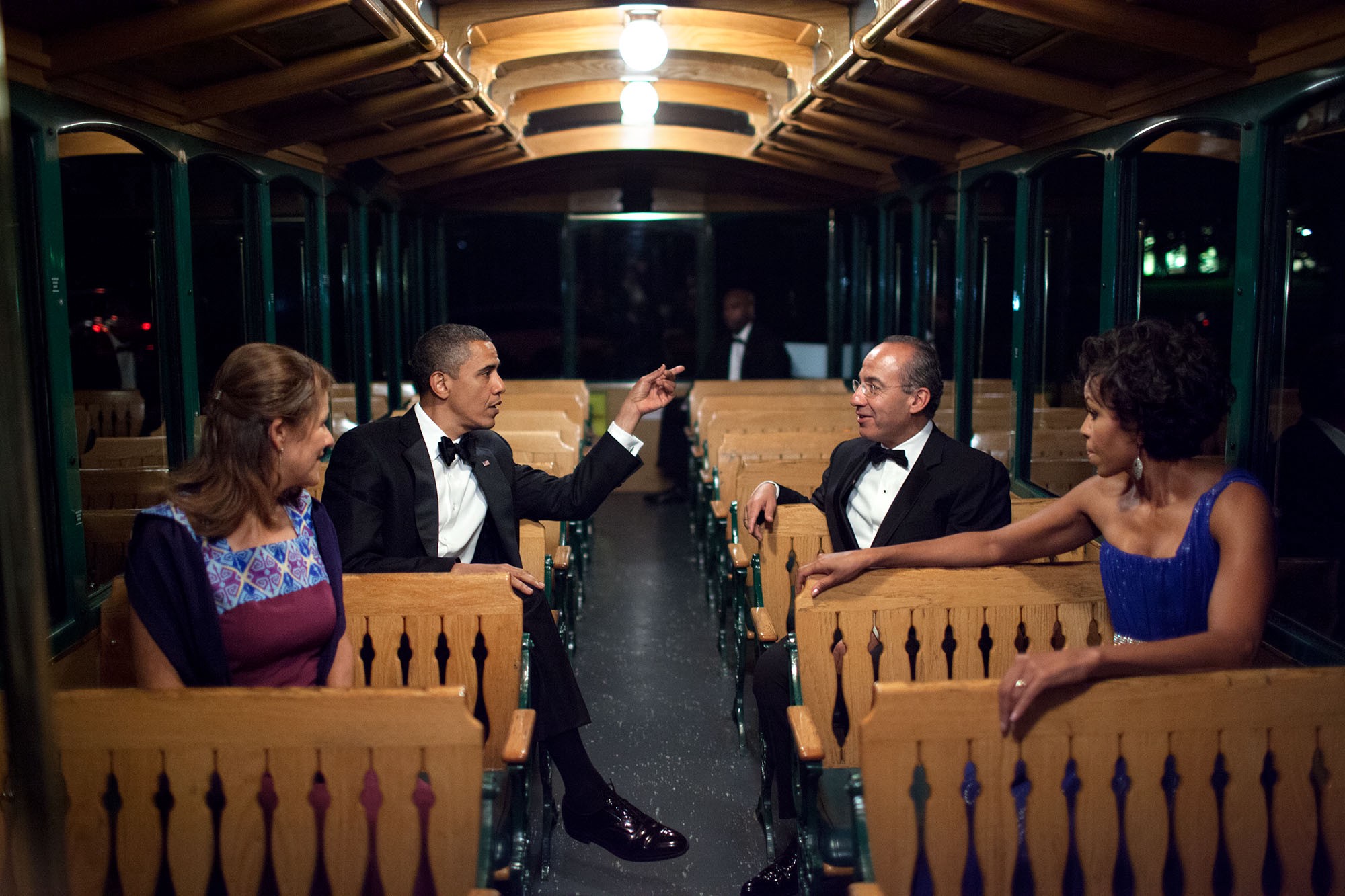 Обама і Білий Дім. Восьмирічна історія стосунків у фото - фото 2