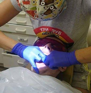 Як стоматологи в зоні АТО видирають зуби російській пропаганді - фото 9