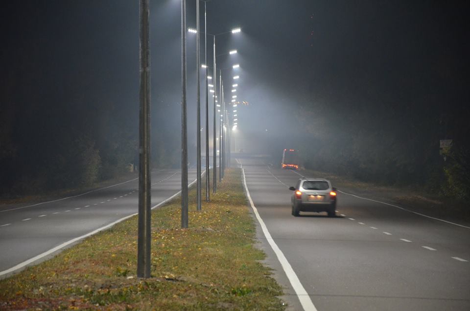 На виїзді з Вінниці встановили сотню нових ліхтарів  - фото 2