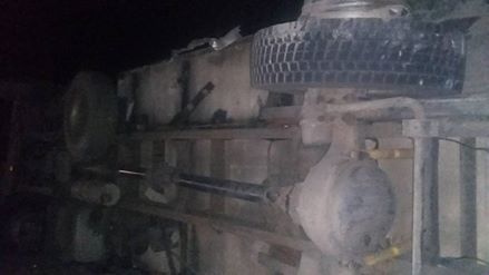 Вантажівки та легковик потрапили в аварію поблизу Харкова: є жертви