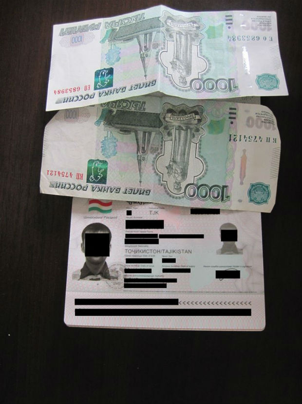 На Харківщині затримали таджика, який спробував дати хабар прикордонникам - фото 1