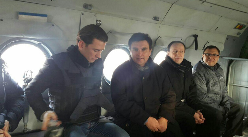 Клімкін та очільник ОБСЄ Курц відвідують Донбас (ФОТО) - фото 2