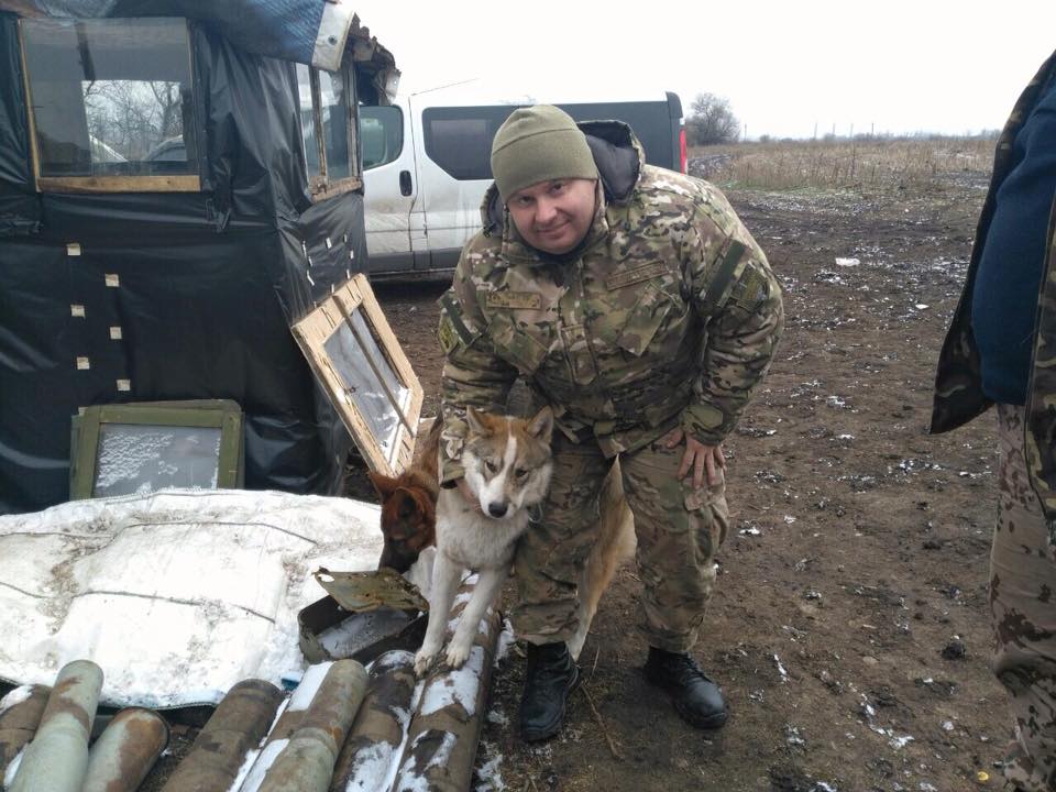 Чим займаються на Донбасі найкращі друзі бійців АТО - 10 - фото 7 Чим займаються на Донбасі найкращі друзі бійців АТО - 10 - фото 7