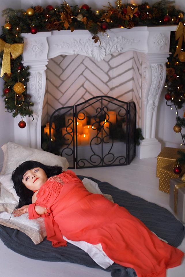 Козятинська Дюймовочка знялася у новорічній фотосесії - фото 1
