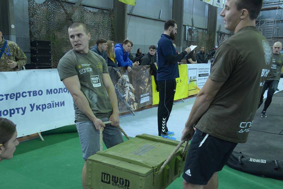 Миколаївські десантники виграли першість на Всеукраїнському турнірі з кросфіту