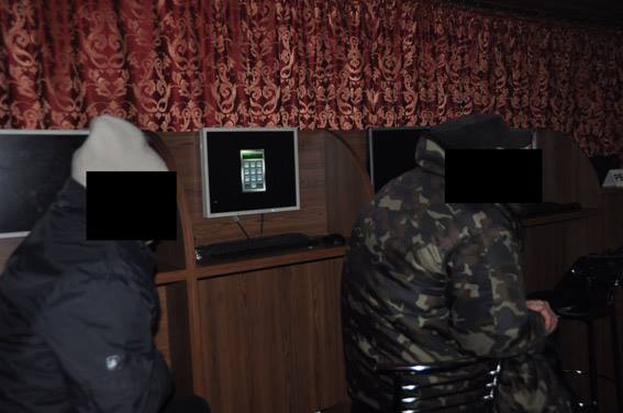 Миколаївські поліцейські "назбирали" грального обладнання на 200 тисяч гривень