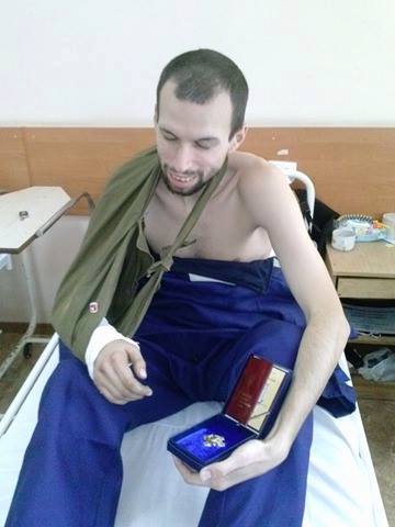 Полторак нагородив поранених бійців зі Світлодарської дуги - фото 2